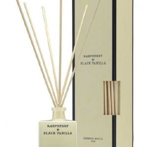 MIKADO Premium. RASPBERRY & BLACK VANILLA. Ambientador de hogar COLECCI?N BOUTIQUE de CERERIA MOLLA. Envase 100 ml.